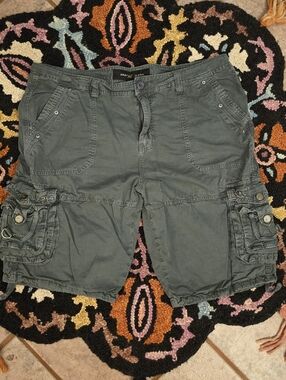 🔥🔥XRay Jeans green Gray Cargo Shorts🔥🔥Size 38 Skater Grunge Hip Hop